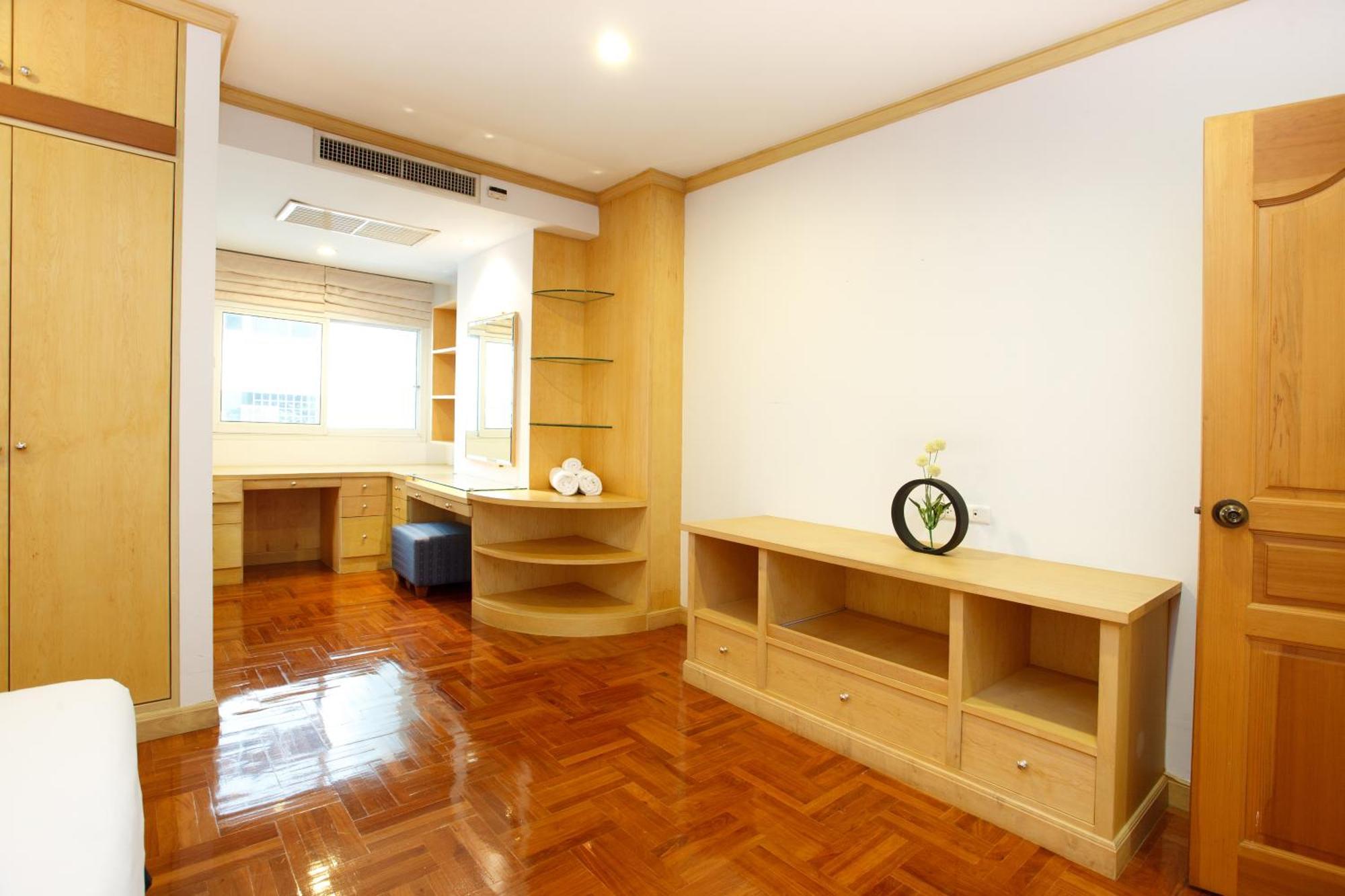 Chaidee Mansion Aparthotel Bangkok Bagian luar foto
